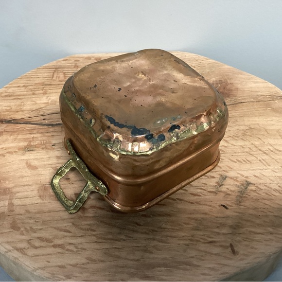 🟡 Vintage - Copper Pot w / Brass Handles - Old/Unique Craftsmanship - Farmhouse - Picture 8 of 14